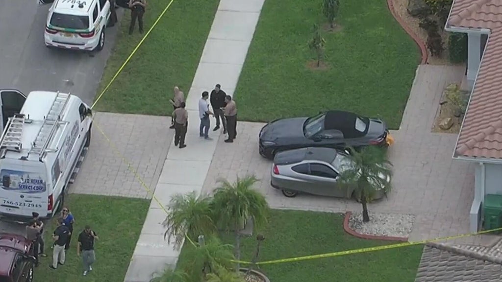 Man dead, woman hospitalized after domestic shooting in southwest Miami-Dade neighborhood, deputies say — CBS Miami, Burlingame Health news