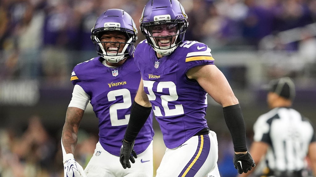 Vikings defense clamps down on Daniel Jones and the Colts for a 16-10 victory to stay undefeated — WCCO / CBS Minnesota, Burlingame Arts news