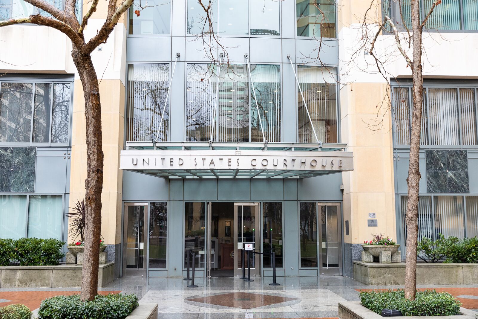 Tax records of key FBI informant in Oakland corruption trial will remain a mystery — The Oaklandside, Burlingame Community news