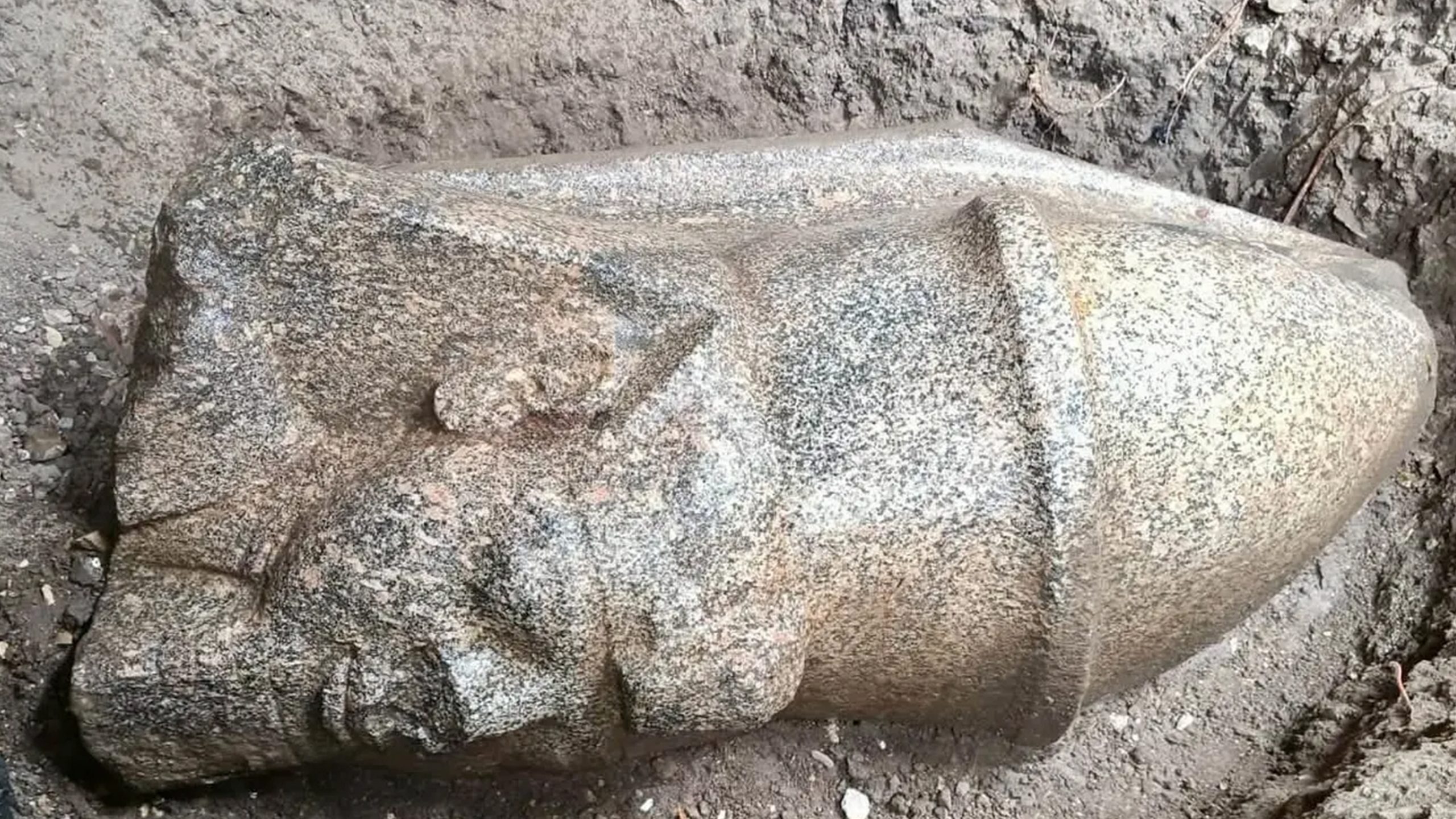 Man discovers mysterious stone outside home, leading to massive 3,300-year-old Egyptian treasure — KTVU FOX 2 Bay Area