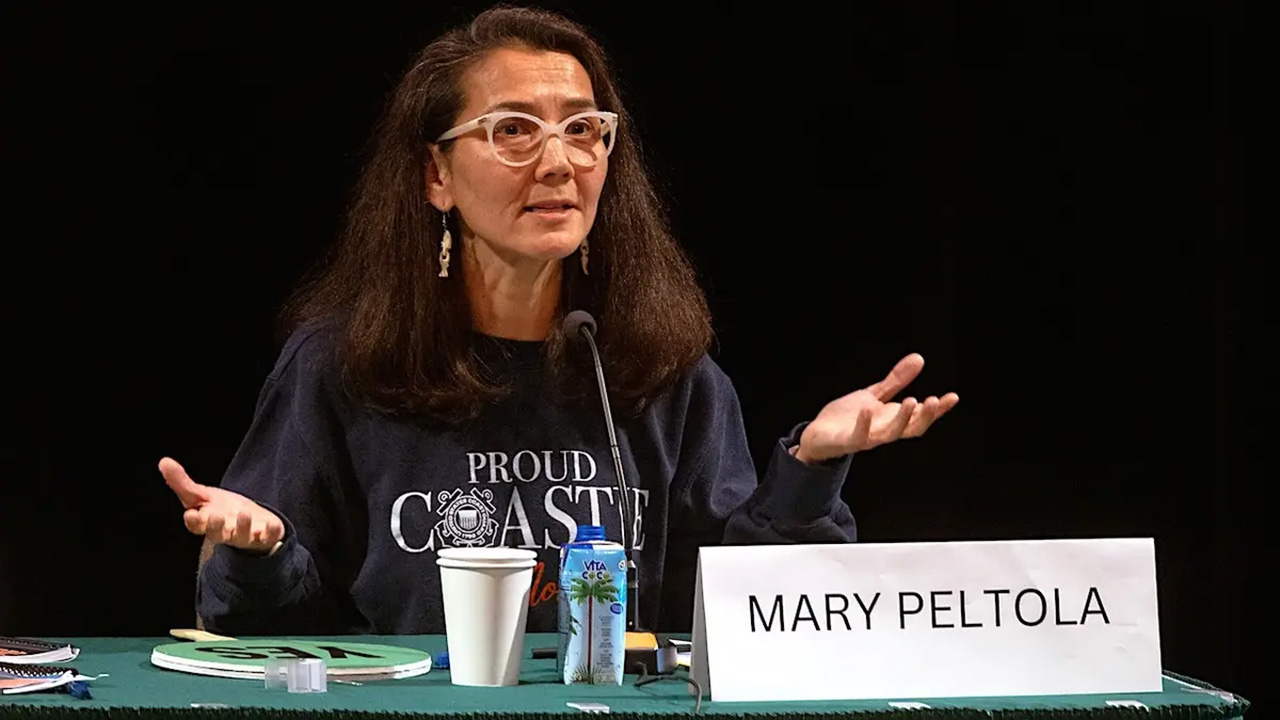 Alaska Senate candidate Mary Peltola suffers minor injuries in car crash — KTVU FOX 2 Bay Area, Burlingame Schools news